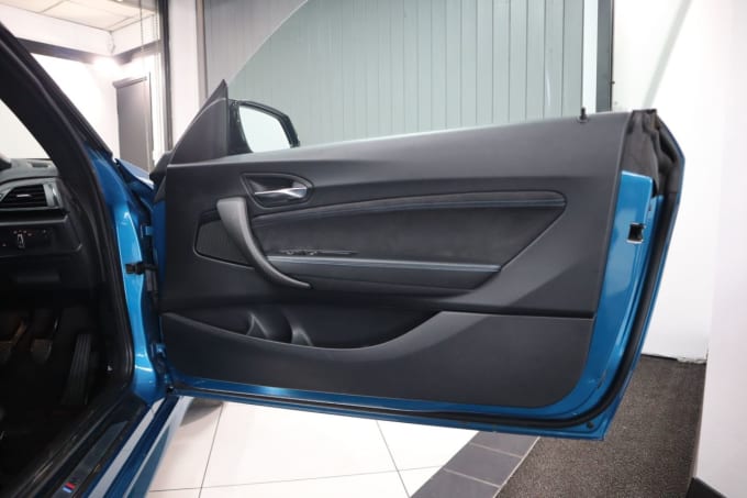 2025 BMW M2