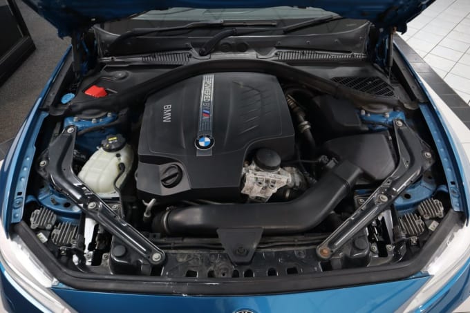 2025 BMW M2