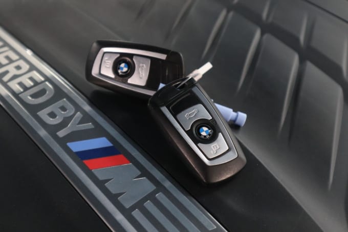 2025 BMW M2