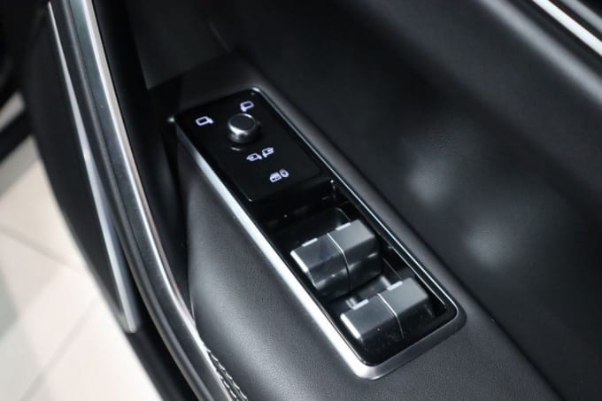 2025 Jaguar F-pace