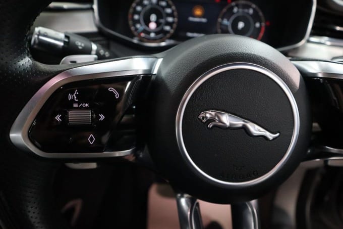 2025 Jaguar F-pace