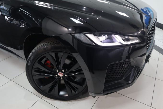 2025 Jaguar F-pace