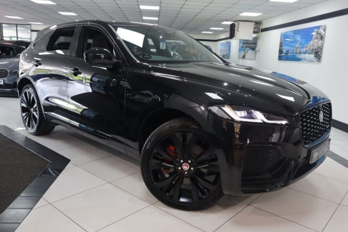 2025 Jaguar F-pace