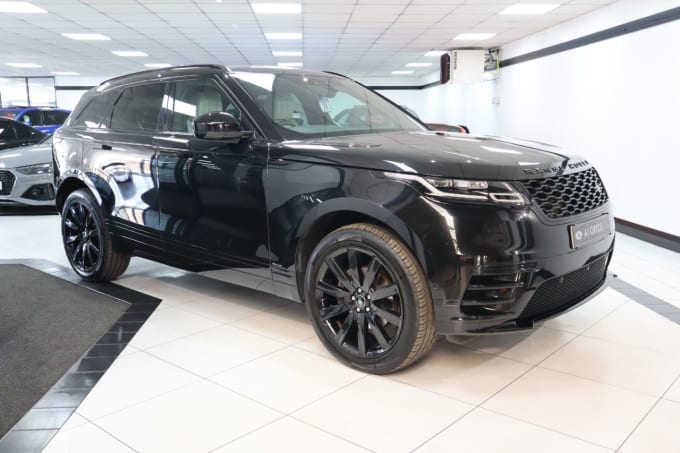 2025 Land Rover Range Rover Velar
