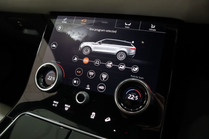 2025 Land Rover Range Rover Velar