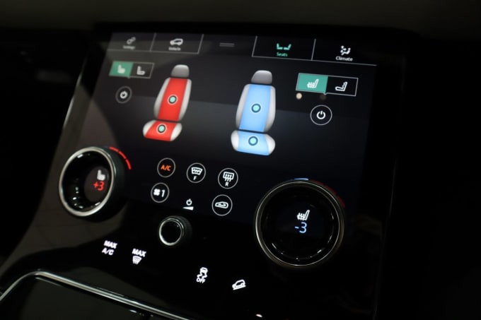 2025 Land Rover Range Rover Velar
