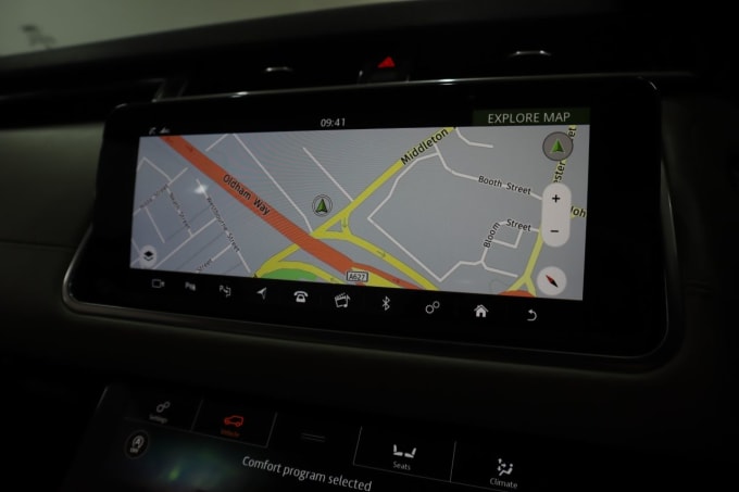 2025 Land Rover Range Rover Velar