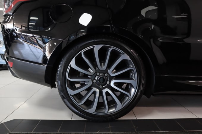 2025 Land Rover Range Rover Sport