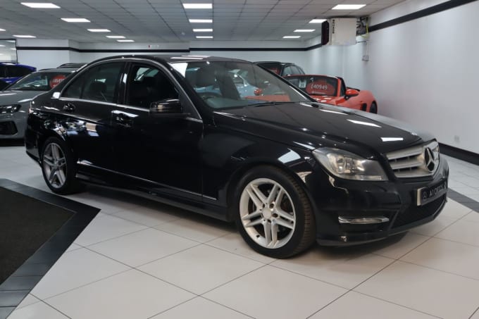 2025 Mercedes-benz C-class