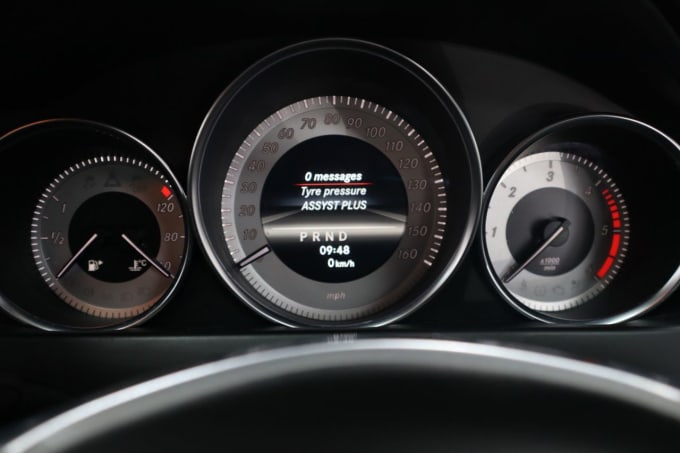2025 Mercedes-benz C-class