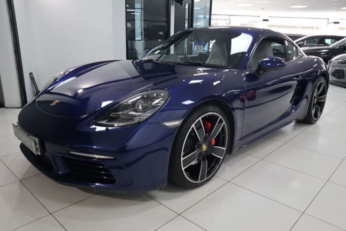 2025 Porsche 718 Cayman