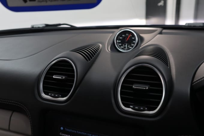 2025 Porsche 718 Cayman