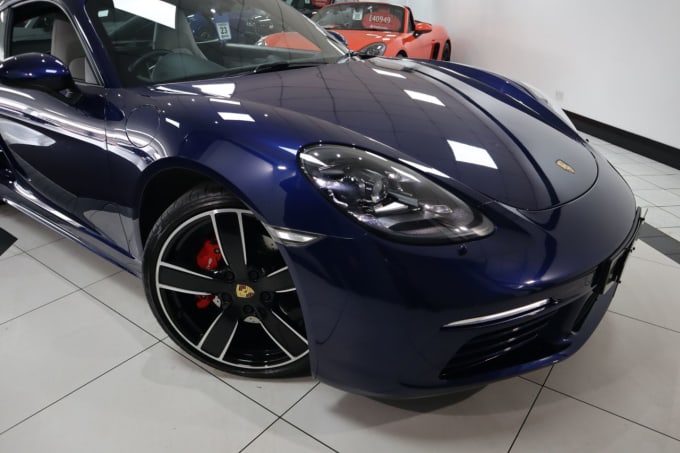 2025 Porsche 718 Cayman