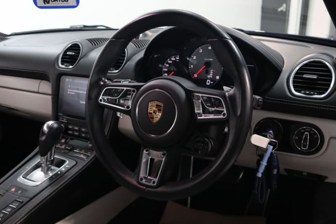 2025 Porsche 718 Cayman