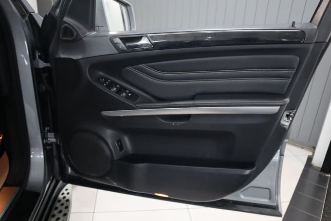 2025 Mercedes-benz M-class