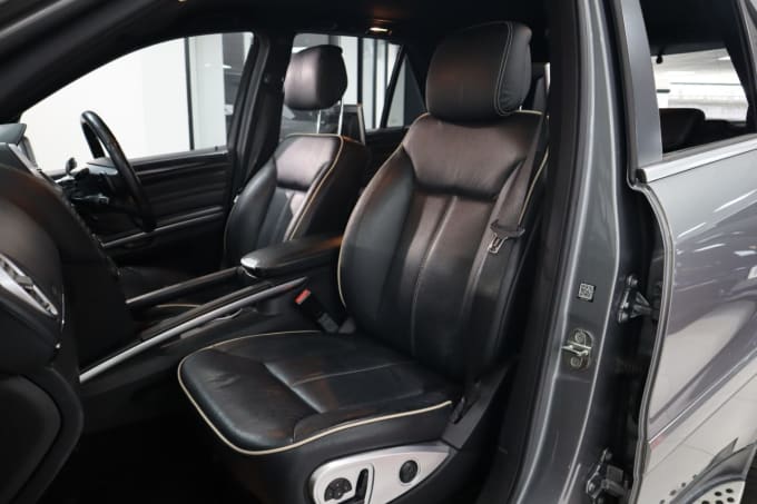 2025 Mercedes-benz M-class