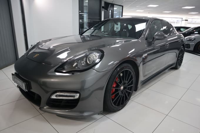 2025 Porsche Panamera