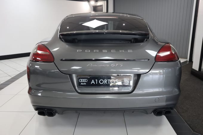 2025 Porsche Panamera