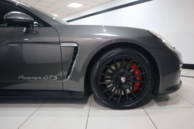 2025 Porsche Panamera