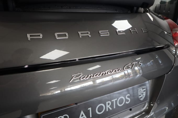 2025 Porsche Panamera