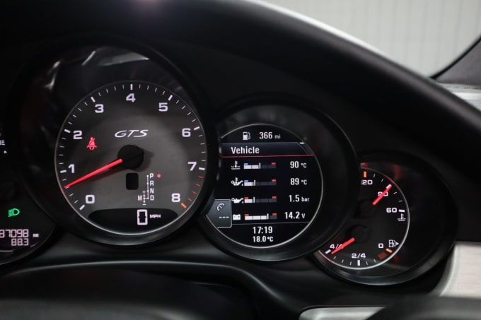 2025 Porsche Panamera