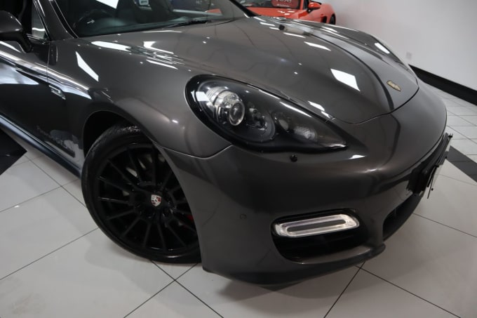 2025 Porsche Panamera