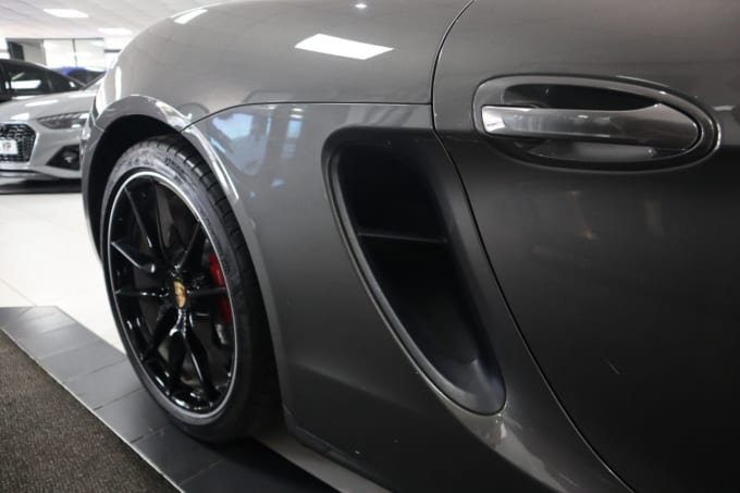 2025 Porsche Cayman