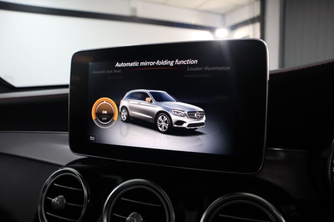 2025 Mercedes-benz Glc Class