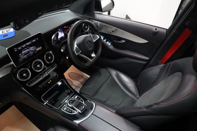 2025 Mercedes-benz Glc Class