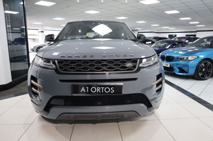 2025 Land Rover Range Rover Evoque