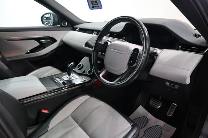 2025 Land Rover Range Rover Evoque