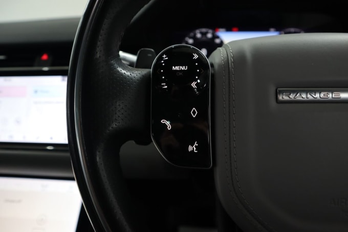 2025 Land Rover Range Rover Evoque