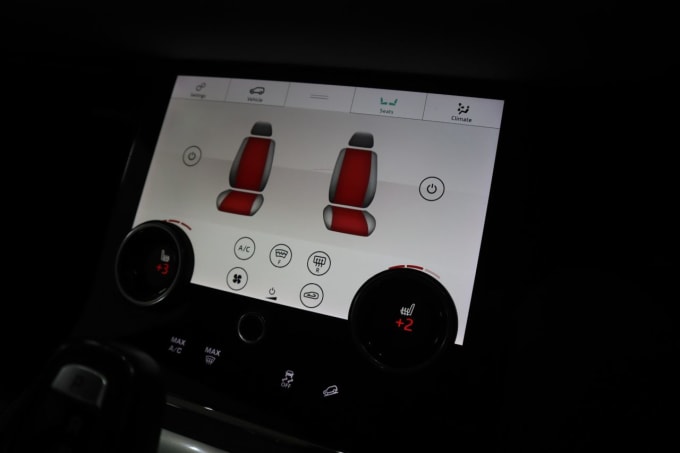2025 Land Rover Range Rover Evoque