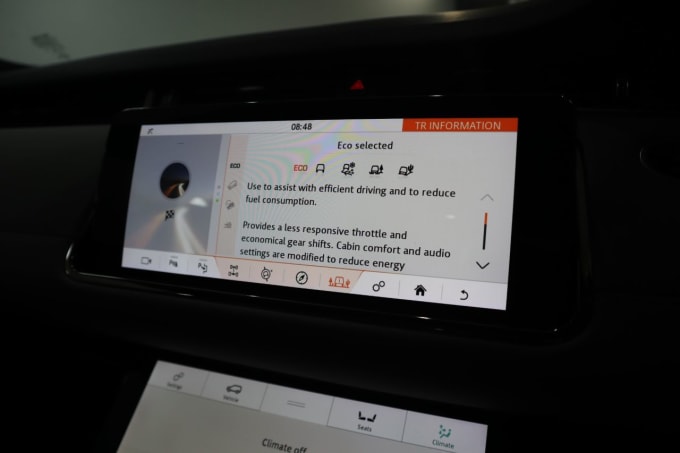 2025 Land Rover Range Rover Evoque