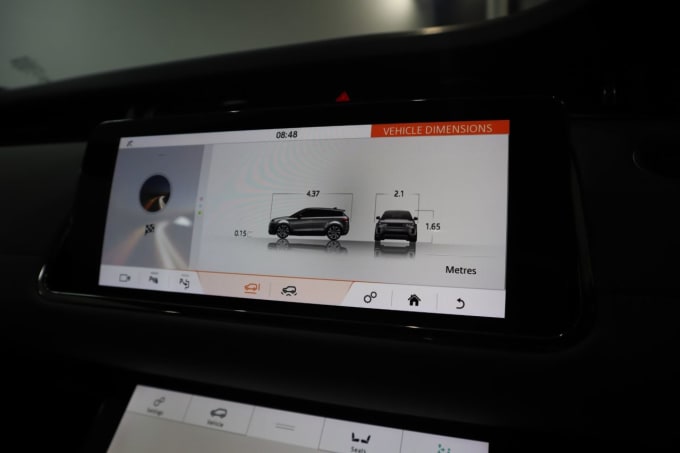 2025 Land Rover Range Rover Evoque