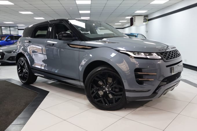 2025 Land Rover Range Rover Evoque