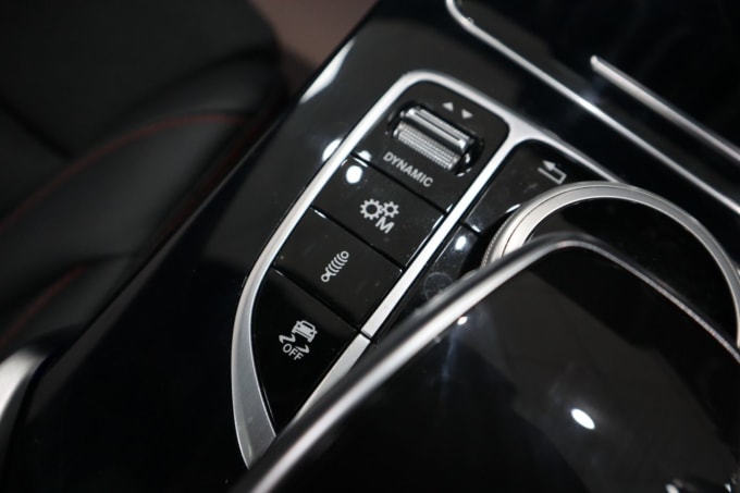 2025 Mercedes-benz C-class