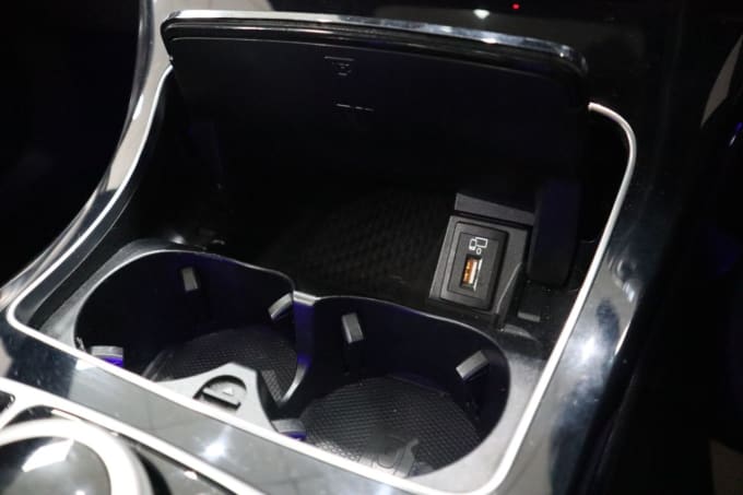 2025 Mercedes-benz C-class