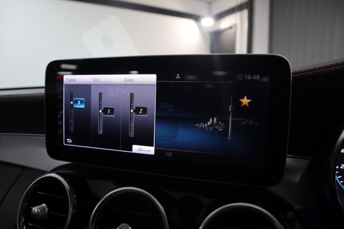 2025 Mercedes-benz C-class