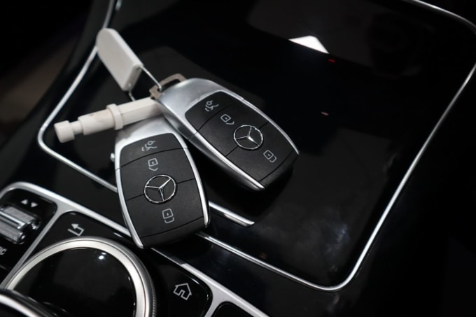 2025 Mercedes-benz C-class