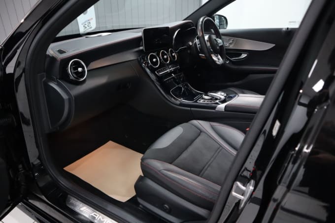 2025 Mercedes-benz C-class