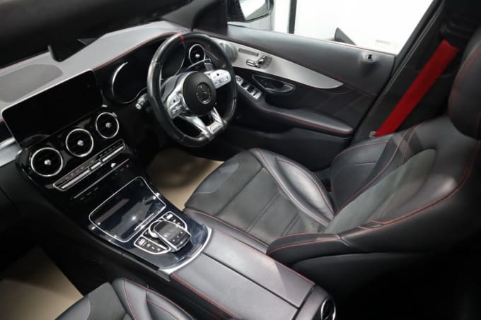 2025 Mercedes-benz C-class