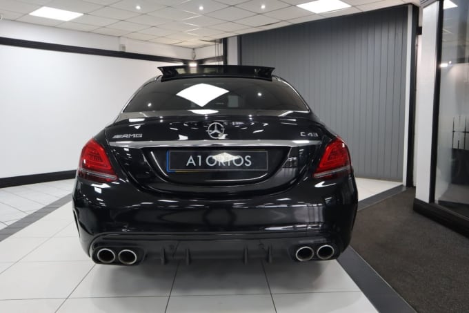 2025 Mercedes-benz C-class
