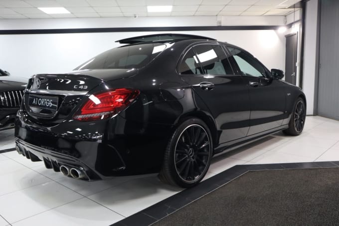 2025 Mercedes-benz C-class