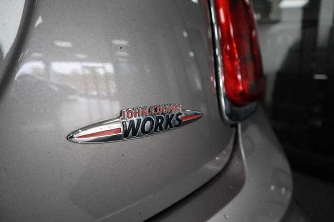 2025 Mini Hatch