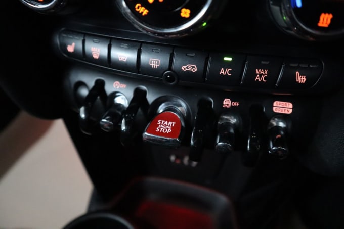 2025 Mini Hatch