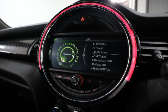 2025 Mini Hatch
