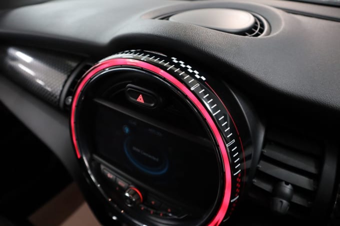 2025 Mini Hatch