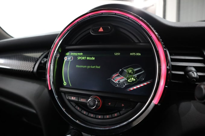 2025 Mini Hatch