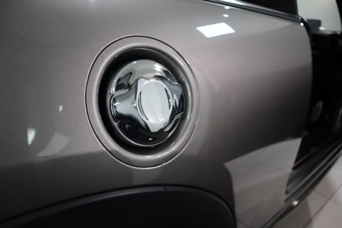 2025 Mini Hatch